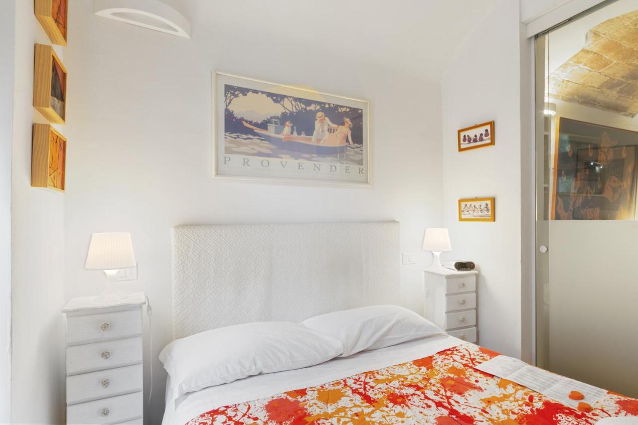 Oltrarno Bright Apartment Con Patio Privato Firenze Kültér fotó
